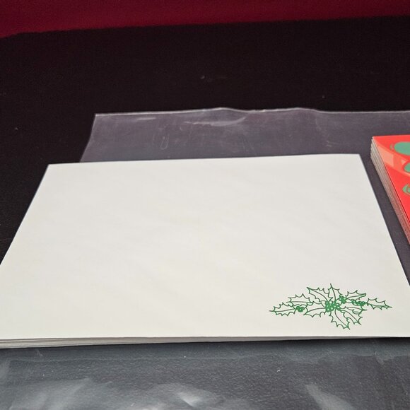 Vintage 1998 Cleo Winnie the Pooh Happy Holidays Cards (13 Cards/13Envelopes) - Picture 4 of 7